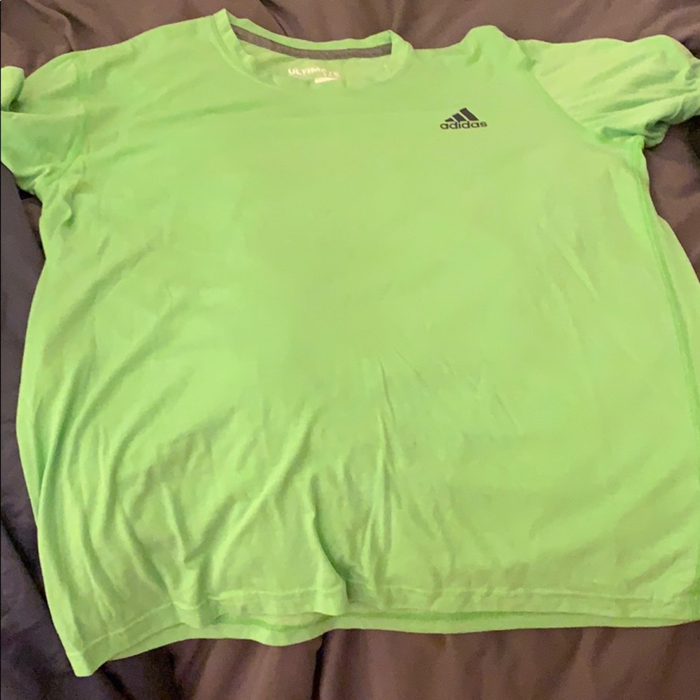 Men’s athletic shirt